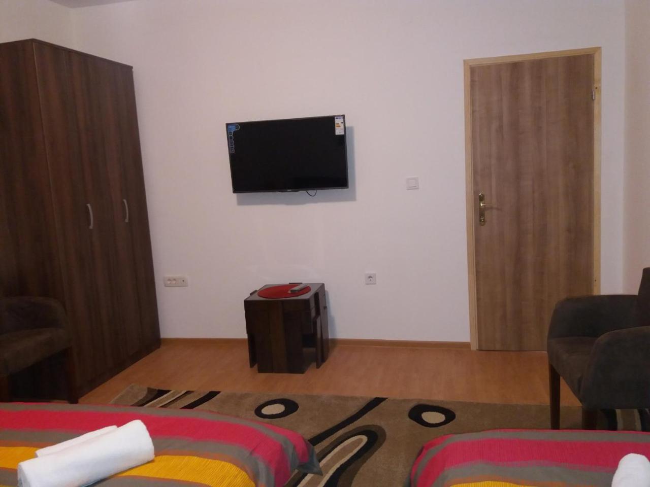 Апартаменти Apartman Donji Kraj Цетинє Екстер'єр фото