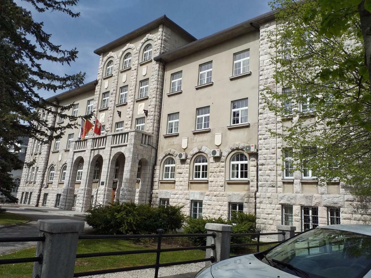 Апартаменти Apartman Donji Kraj Цетинє Екстер'єр фото